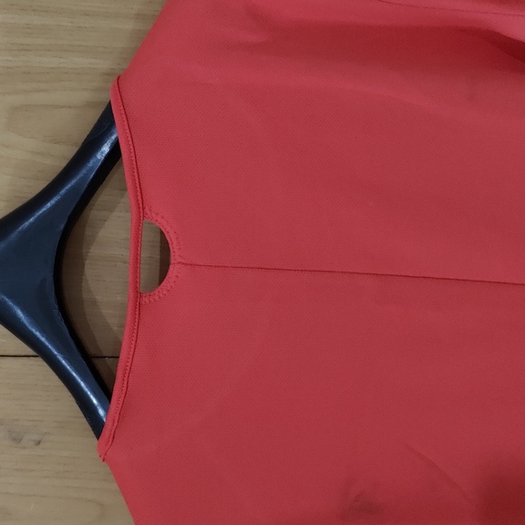 Adidas tshirt - Picture 5 of 5